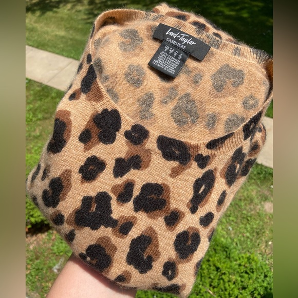 Lord & Taylor 100% Cashmere Leopard Print Sweater - Picture 15 of 16